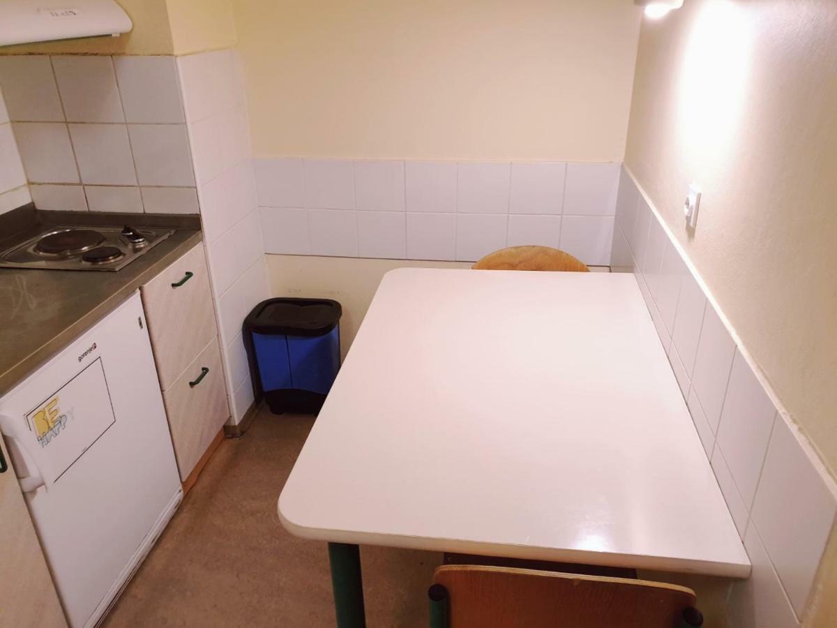 Summer Residence Hostel Ljubljana Eksteriør billede